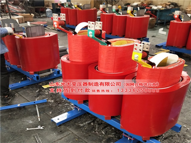 矿用变压器